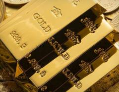 «Велес Капитал»: золото в 2024 году подорожает до $2200 за унцию