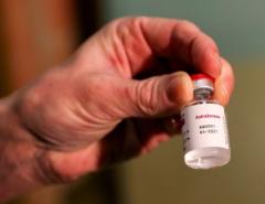 Новые заказы на вакцину AstraZeneca принесли компании прибыль