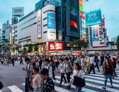 Япония направит $490 млрд на борьбу с последствиями пандемии