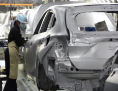 Toyota останавливает 21 производственную линию из-за новой вспышки коронавируса