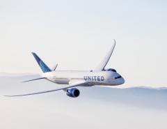United Airlines получила в 4-м квартале прибыль в $843 млн против убытка годом ранее