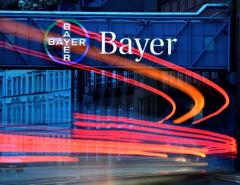Чистый убыток Bayer вырос в 6,3 раза во II квартале