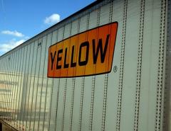 Транспортная компания Estes Express повысила сумму заявки на покупку центров отгрузки компании Yellow