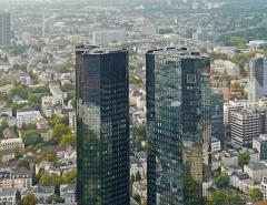 Deutsche Bank превзошел прогнозы по прибыли и пообещал увеличить доходы акционеров