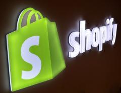 Shopify превзошла ожидания по выручке, но уступила по прибыли