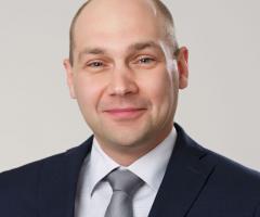 Максим Астахов