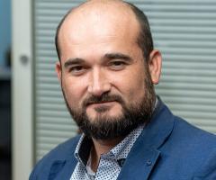 Юрий Смола