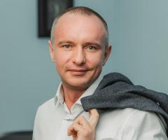 Олег Козлов