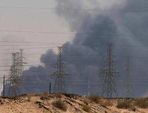 Атаки беспилотников повысили премию за риск на рынке нефти