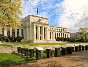 ФРС объявила о неограниченной скупке активов