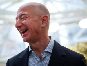 Джефф Безос перед обвалом продал акции Amazon на 3,4 млрд долларов