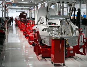 Германия выделит миллиарды евро на поддержку производства электромобилей