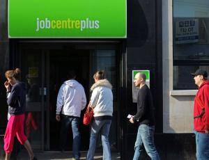 Уровень безработицы в Великобритании с мая по июль составил 4,1%