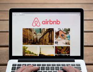 Airbnb хочет привлечь около $3 млрд в ходе IPO