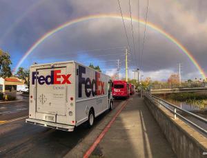 FedEx повысила квартальные дивиденды на 15%