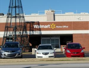 Walmart планирует нанять 20 тыс. новых сотрудников в преддверии праздничного сезона