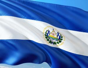 Сальвадор первым в мире признал биткоин законным платежным средством