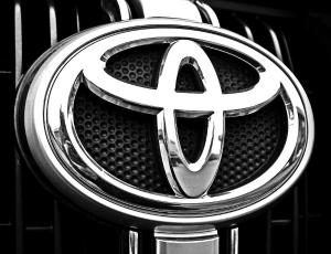 Toyota в 2022 году начнет продажи своего первого электромобиля