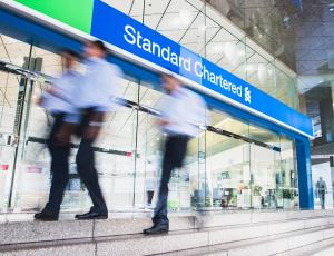 Банк Standard Chartered в III квартале удвоил прибыль почти до 1 млрд долларов