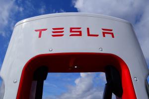 Tesla заключила стратегически важную сделку с австралийской Syrah Resources
