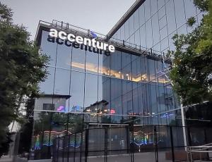 Accenture превысила ожидания по выручке и запускает масштабную реструктуризацию