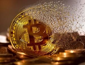 Мировые криптобиржи за сутки ликвидировали позиции на $2,03 млрд