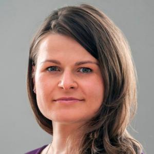 Мария Котова: «Выжидание только ухудшит положение банков»