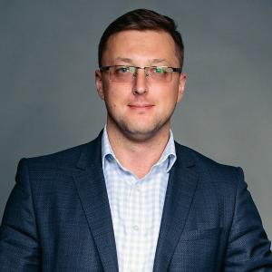 Алексей Тараповский: «Авторитетный финансовый консультант всегда будет делать то, что выгодно клиенту»
