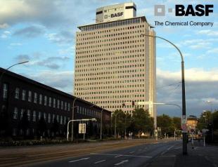 BASF планирует дальнейшее снижение расходов в Германии и отмечает рост прибыли