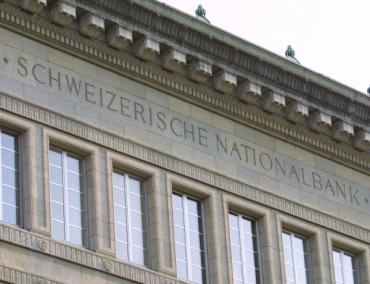 Швейцарский национальный банк ужесточил денежно-кредитную политику