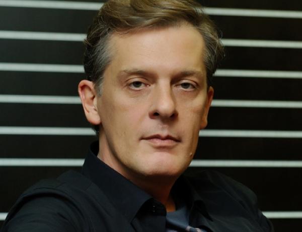 Долги россиян, прибыли олигархов, бегство в нал