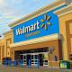 Walmart повысила прогноз по продажам и прибыли на фоне бурного роста онлайн-торговли и притока покупателей